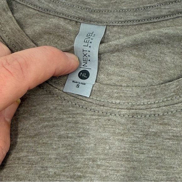 Next Apparel Women’s Nashville Peace Love & Rhythm Graphic Brown Tee Shirt Small - Picture 6 of 9